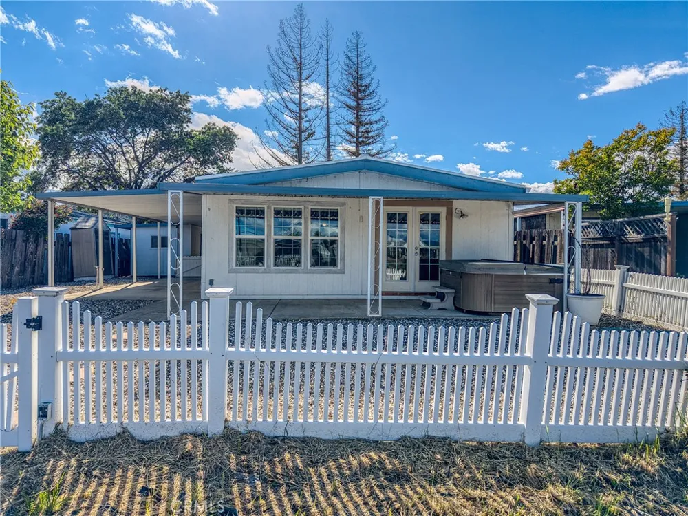 1900 S Main Street #9 Lakeport, CA 95453