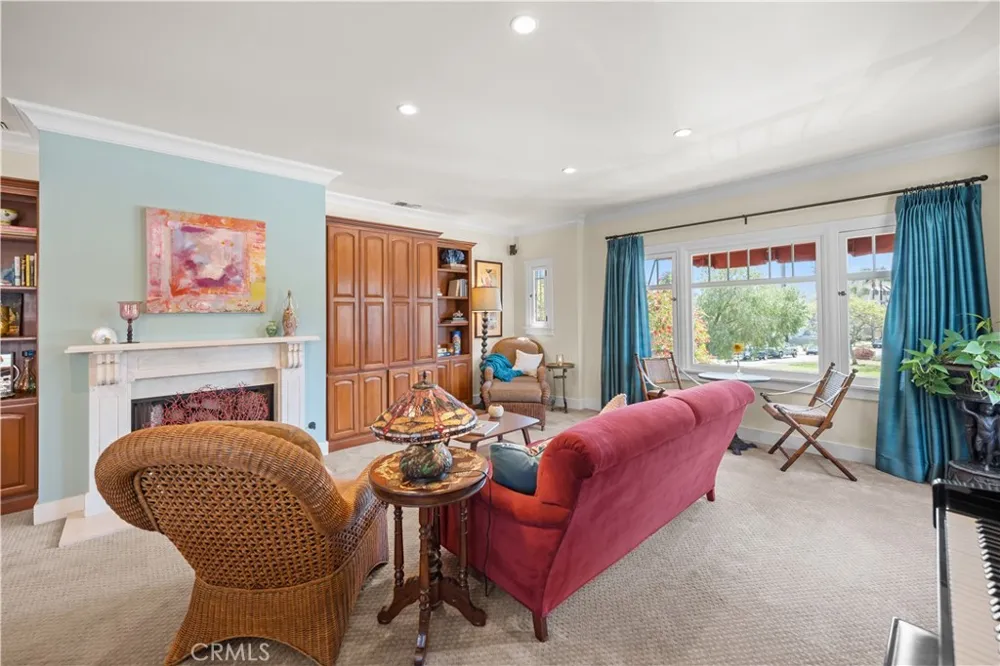3409 E 2nd Long Beach, CA 90803