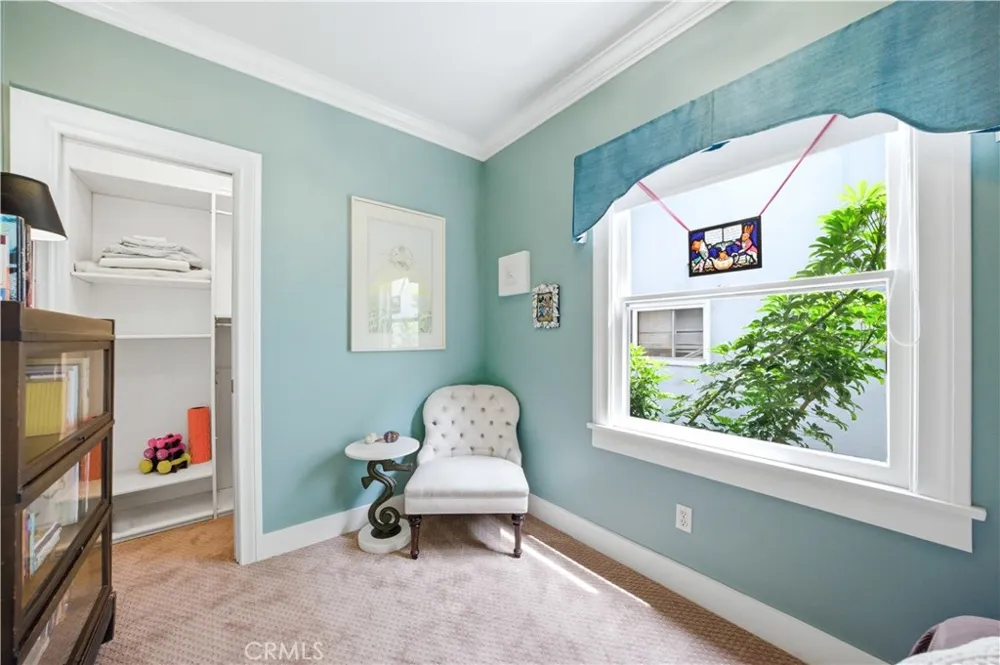 3409 E 2nd Long Beach, CA 90803