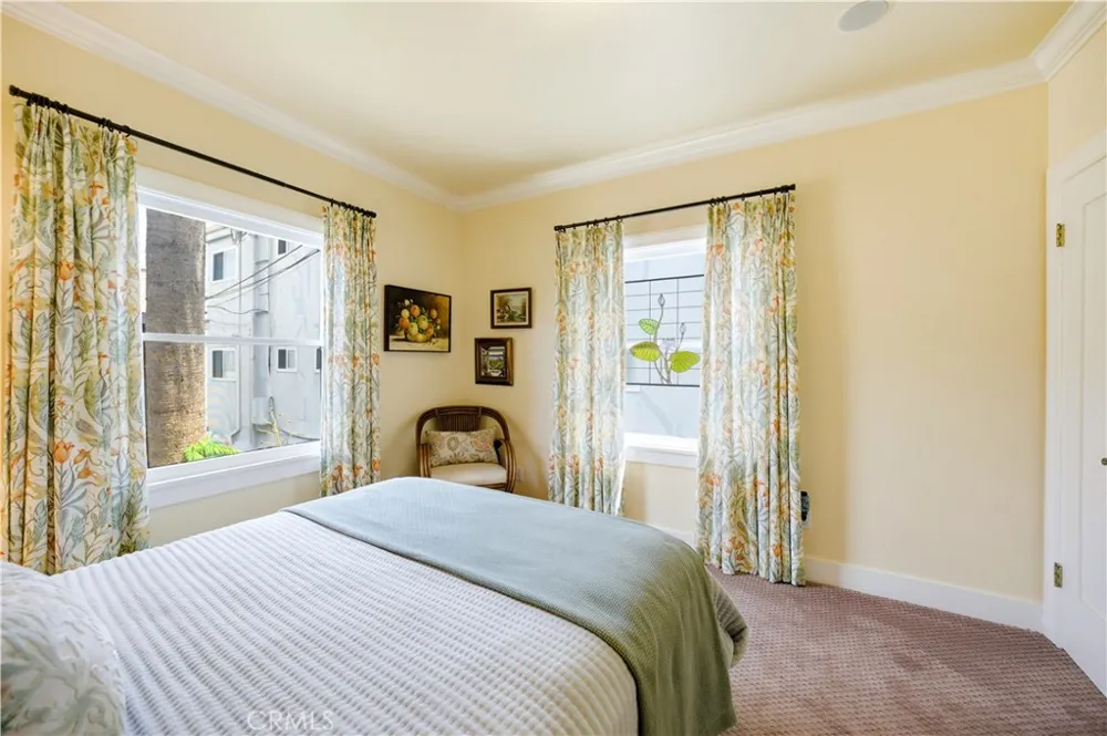3409 E 2nd Long Beach, CA 90803