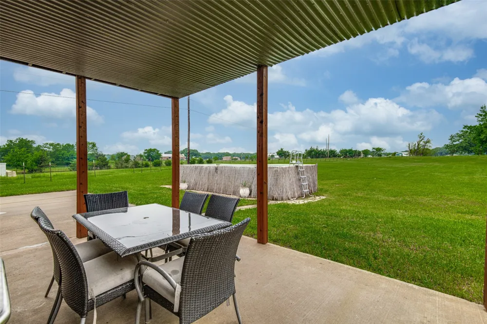 9412 Private Road 2425 Poetry, TX 75160