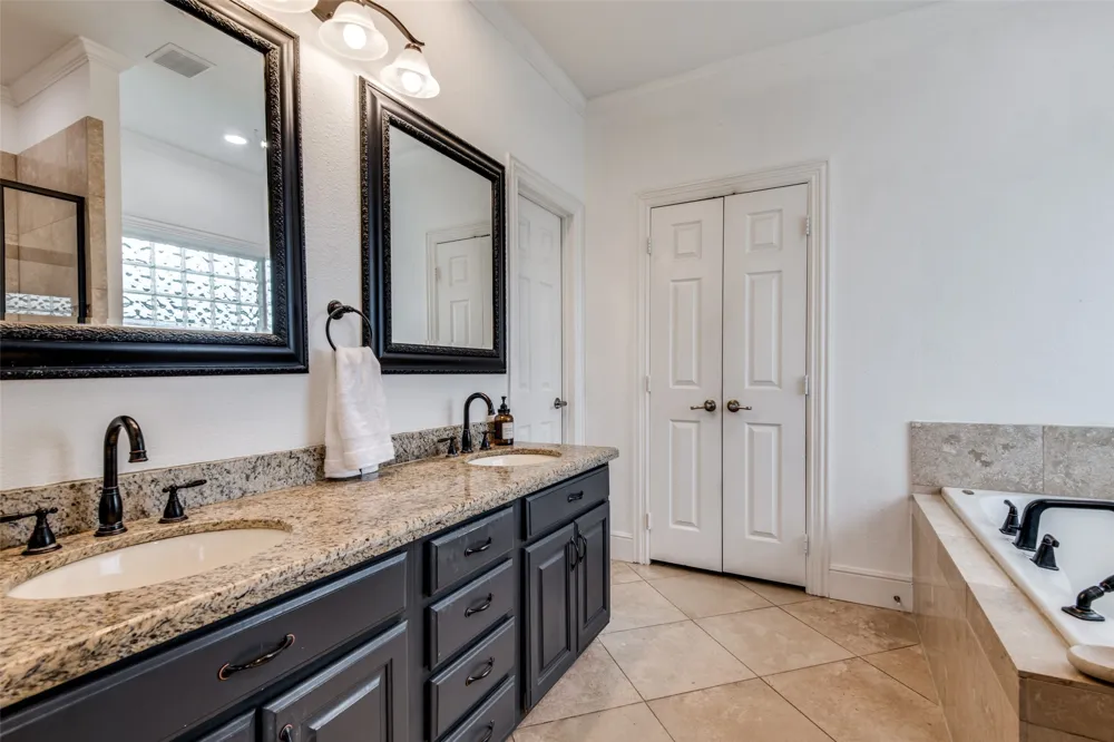 9412 Private Road 2425 Poetry, TX 75160