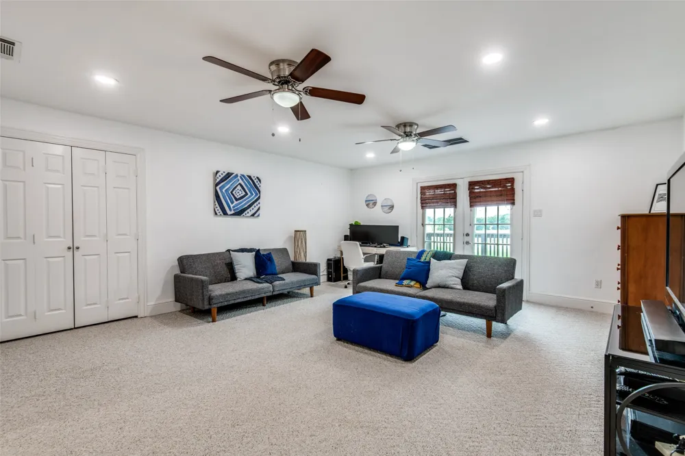 9412 Private Road 2425 Poetry, TX 75160