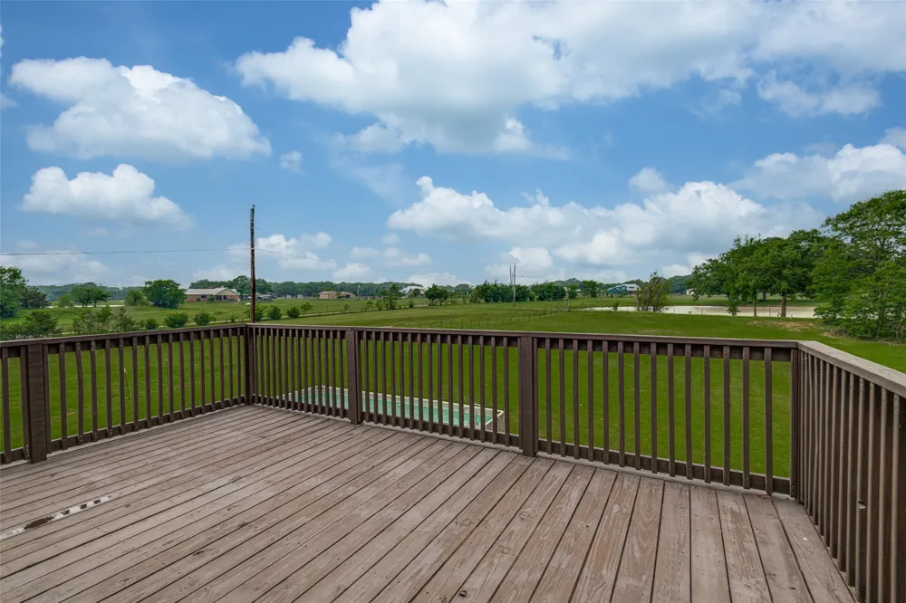 9412 Private Road 2425 Poetry, TX 75160