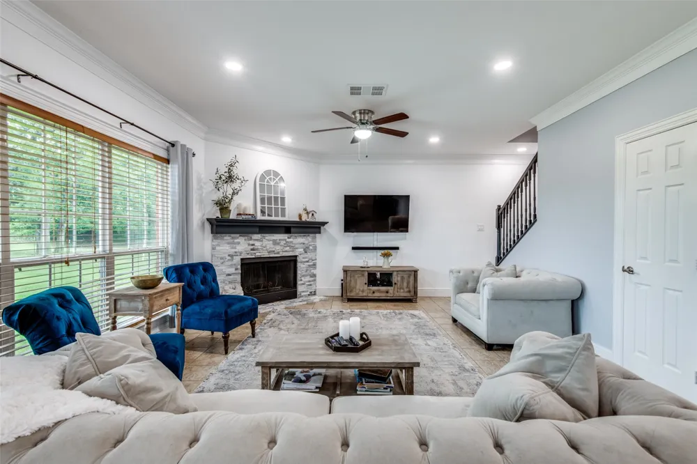 9412 Private Road 2425 Poetry, TX 75160