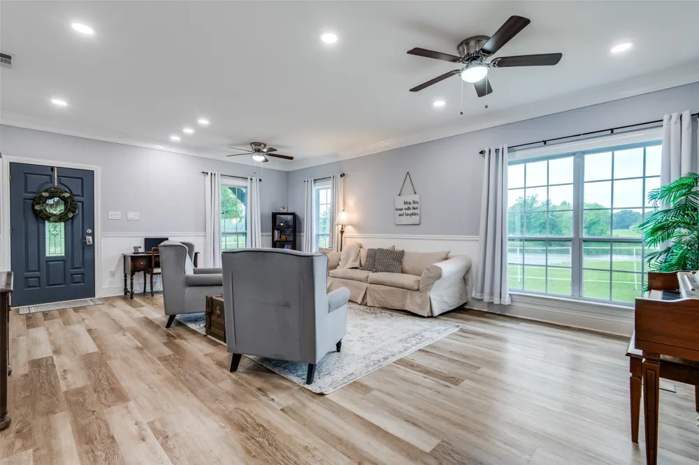 9412 Private Road 2425 Poetry, TX 75160