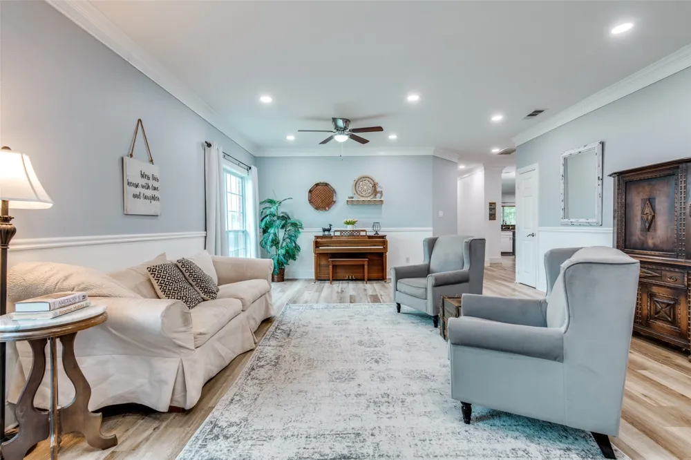 9412 Private Road 2425 Poetry, TX 75160