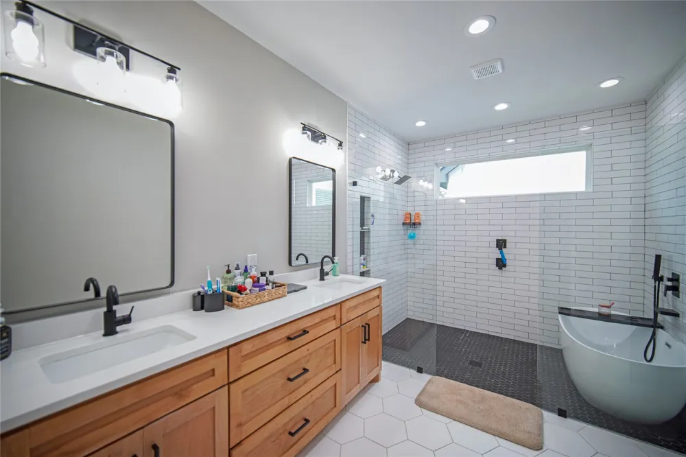 230 Driftwood Court Runaway Bay, TX 76426