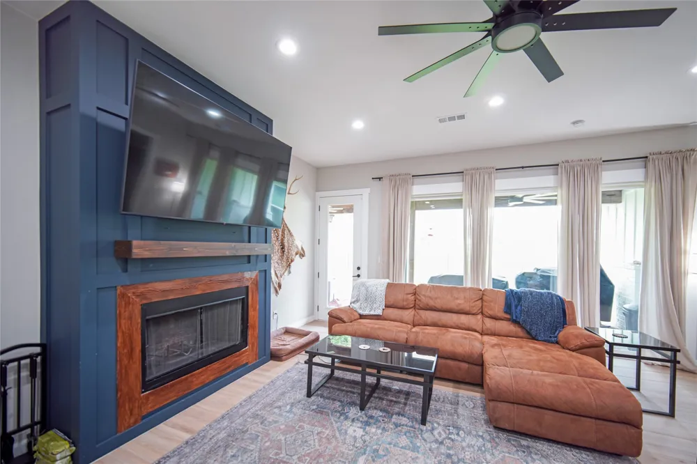 230 Driftwood Court Runaway Bay, TX 76426