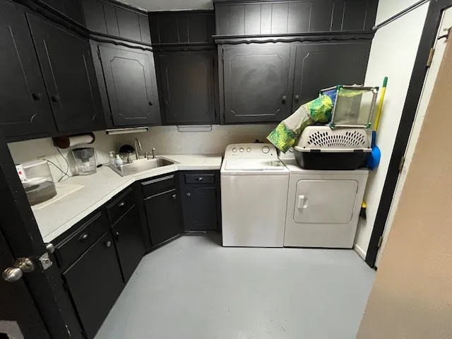 901 E Burnside Street Rotan, TX 79546