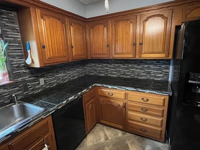 901 E Burnside Street Rotan, TX 79546