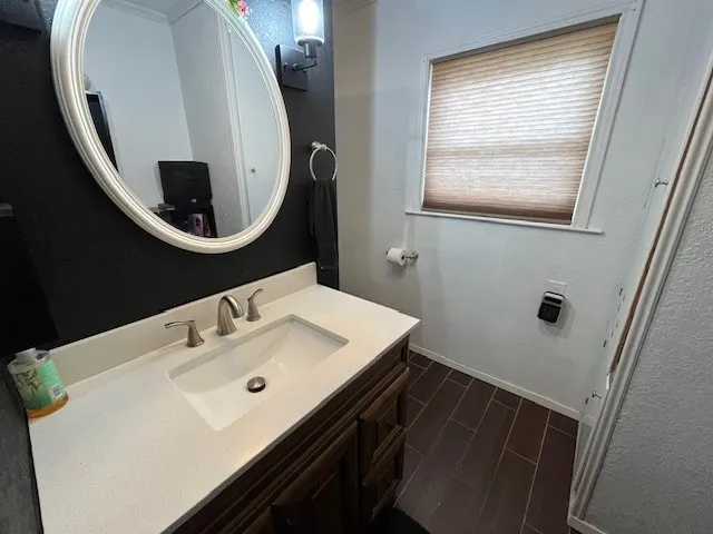 901 E Burnside Street Rotan, TX 79546