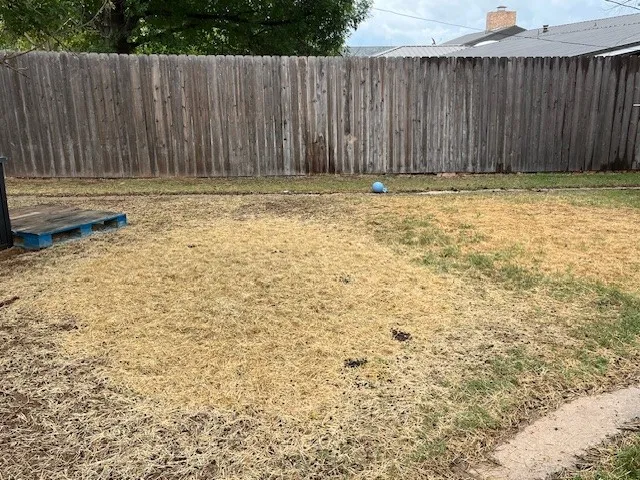 901 E Burnside Street Rotan, TX 79546