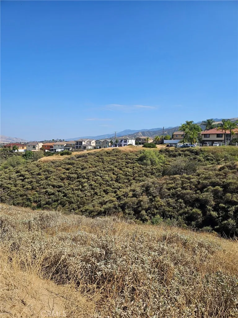 1694 Hayden Corona, CA 92881