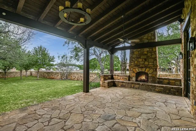 100 Milagro Horseshoe Bay, TX 78657