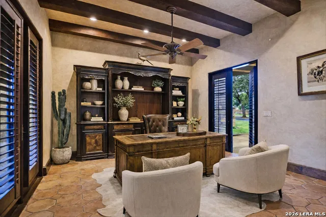100 Milagro Horseshoe Bay, TX 78657
