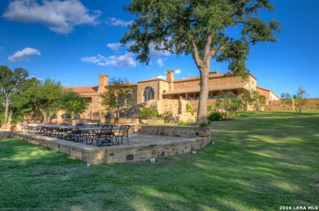 100 Milagro Horseshoe Bay, TX 78657