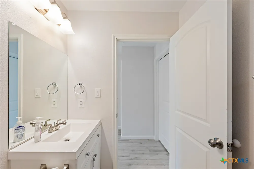 4603 Halliday Avenue Austin, TX 78725