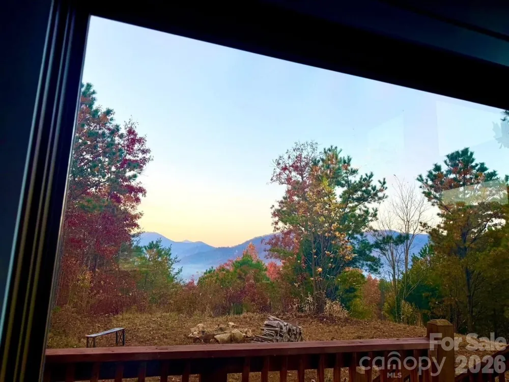 521 Duchess Drive Sylva, NC 28779