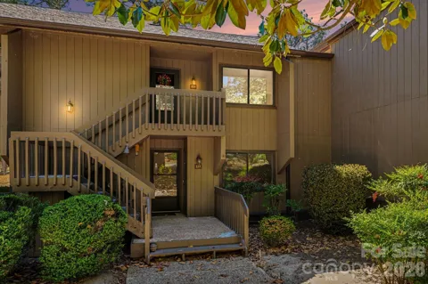 250 Sugar Gum Lane #224