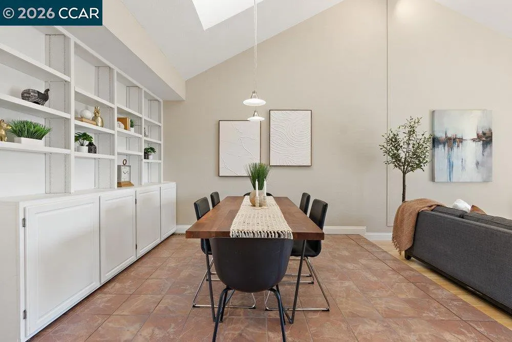 1803 Lamplight Ct Walnut Creek, CA 94597
