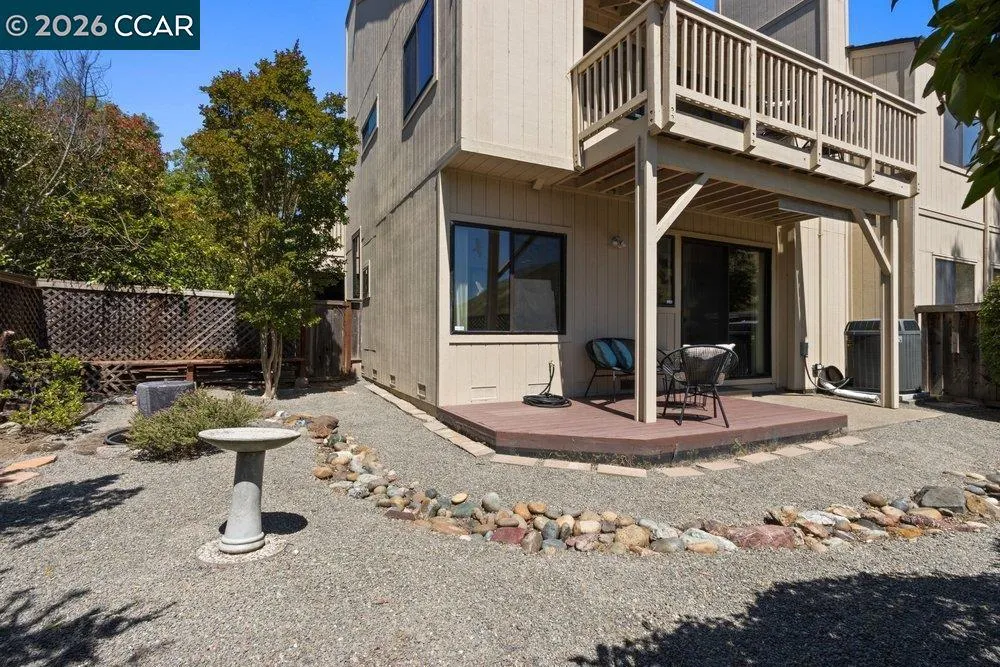 1803 Lamplight Ct Walnut Creek, CA 94597