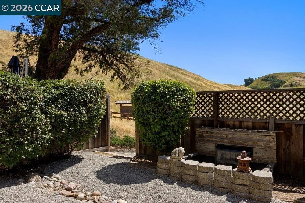 1803 Lamplight Ct Walnut Creek, CA 94597