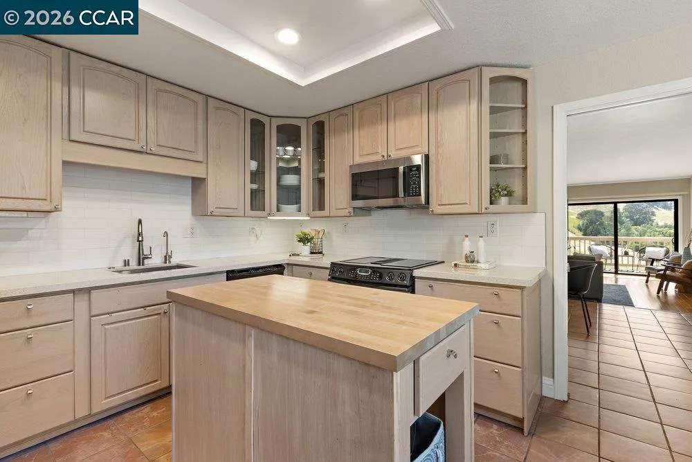 1803 Lamplight Ct Walnut Creek, CA 94597