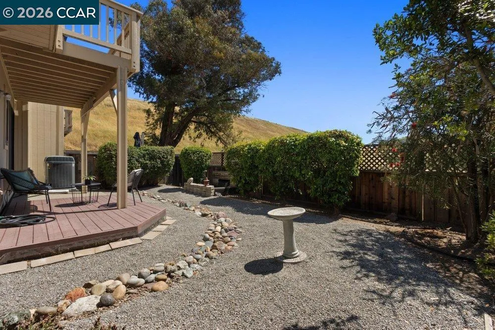 1803 Lamplight Ct Walnut Creek, CA 94597