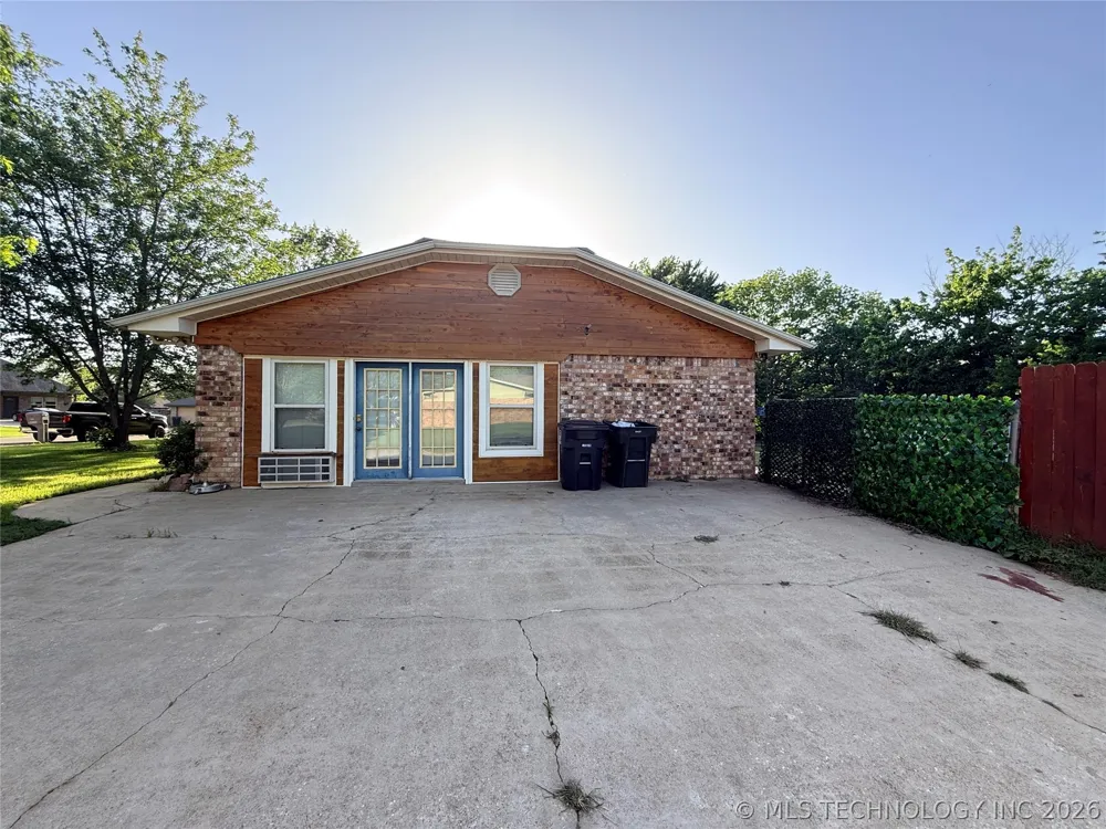 5202 Pheasant Run Road Durant, OK 74701