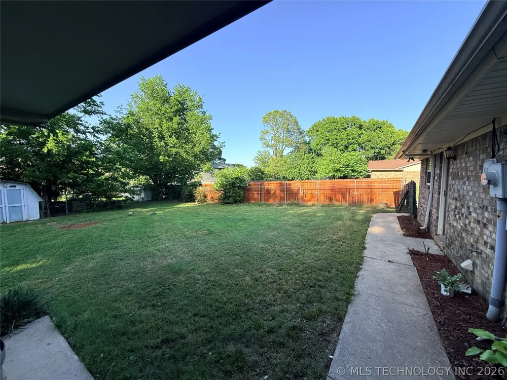 5202 Pheasant Run Road Durant, OK 74701