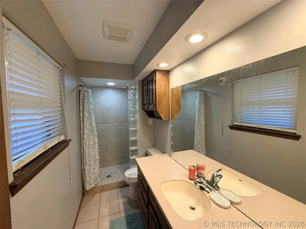 5202 Pheasant Run Road Durant, OK 74701