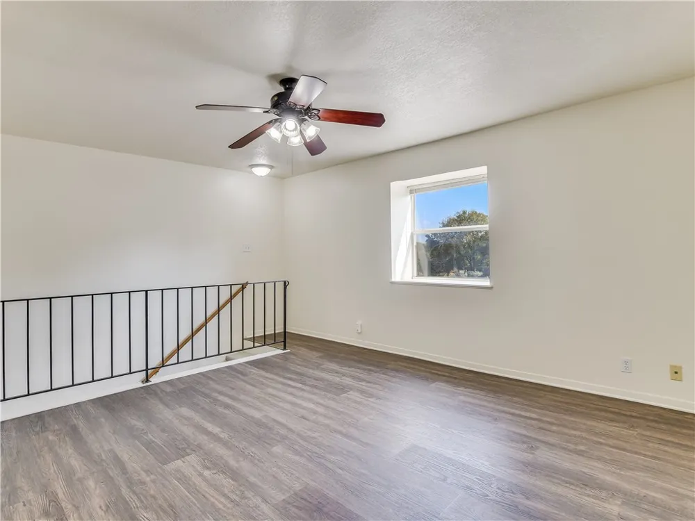 2804 Westhill Drive #104 Austin, TX 78704