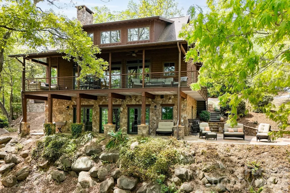 1329 Berry Hill Drive Norwood, NC 28128