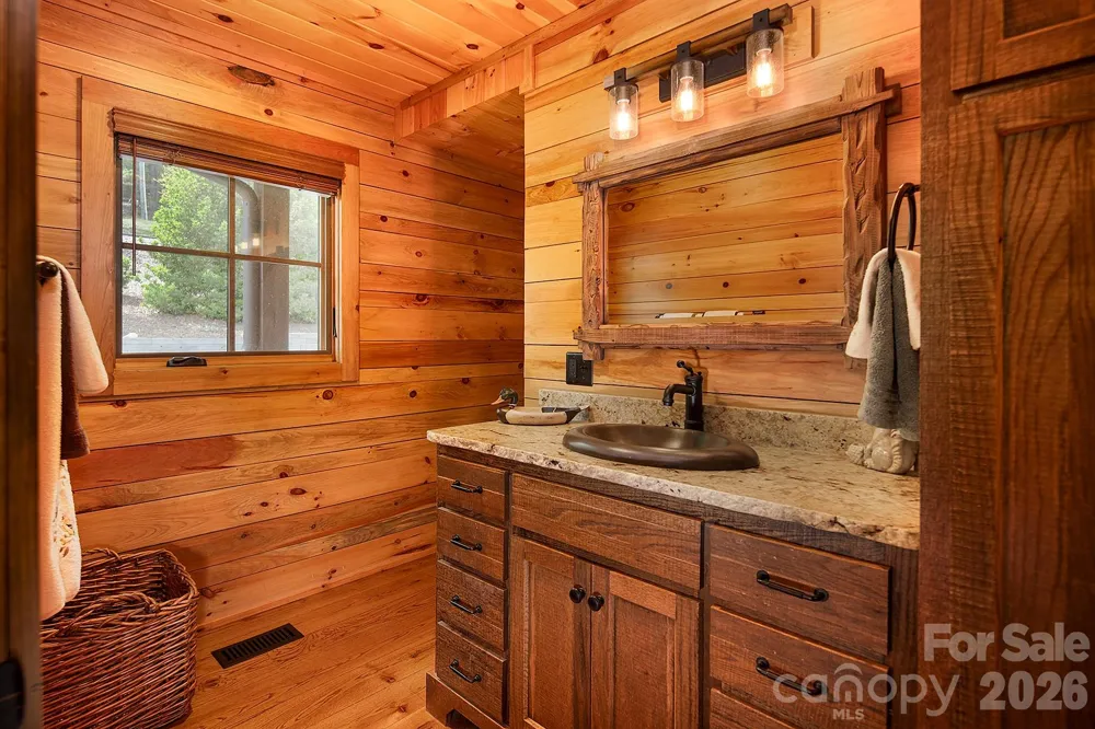 1329 Berry Hill Drive Norwood, NC 28128