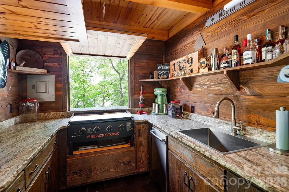 1329 Berry Hill Drive Norwood, NC 28128