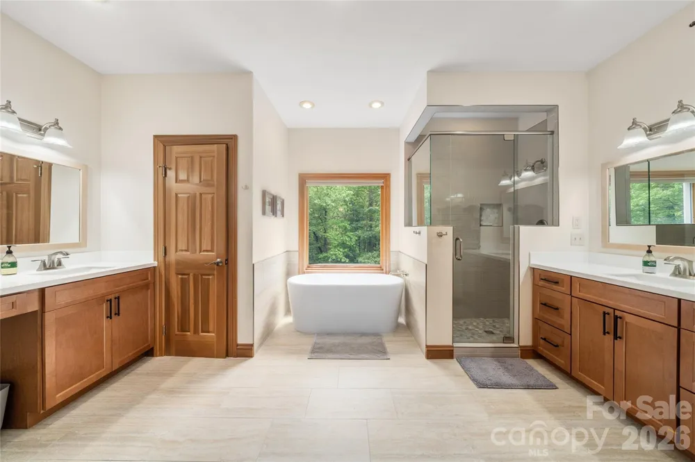 176 Hemlock Lane Lake Lure, NC 28746