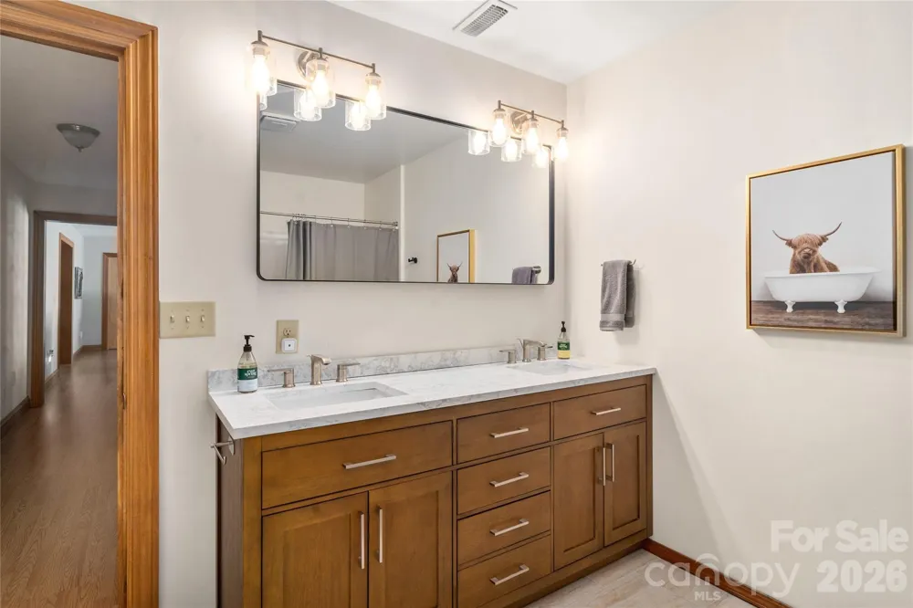 176 Hemlock Lane Lake Lure, NC 28746