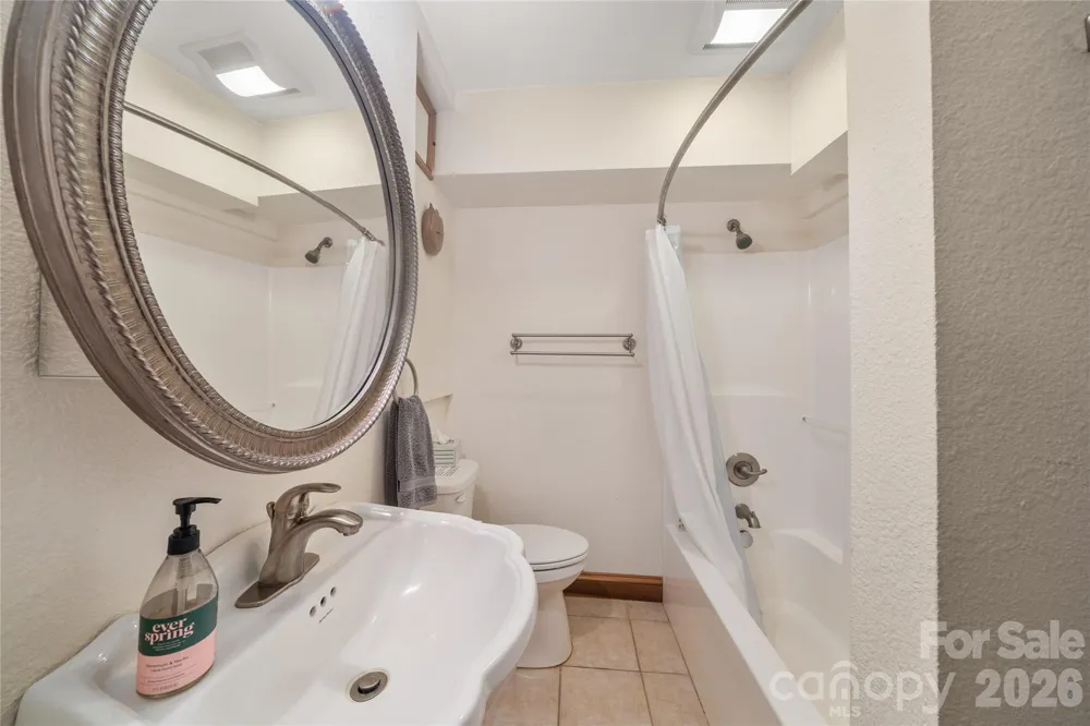 176 Hemlock Lane Lake Lure, NC 28746