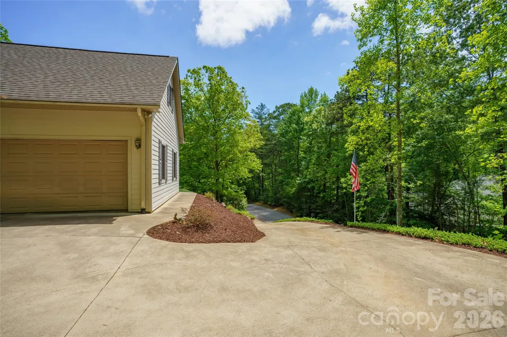 176 Hemlock Lane Lake Lure, NC 28746