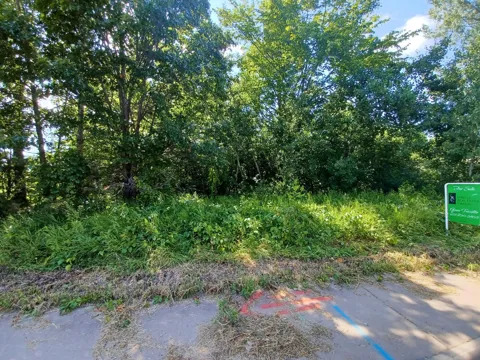 38xxx Oakview Ave