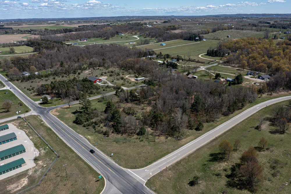 75 E Monroe RD & 72nd Avenue Hart, MI 49420