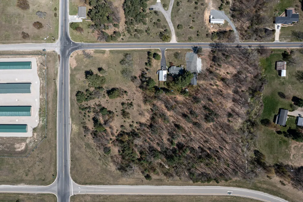 75 E Monroe RD & 72nd Avenue Hart, MI 49420