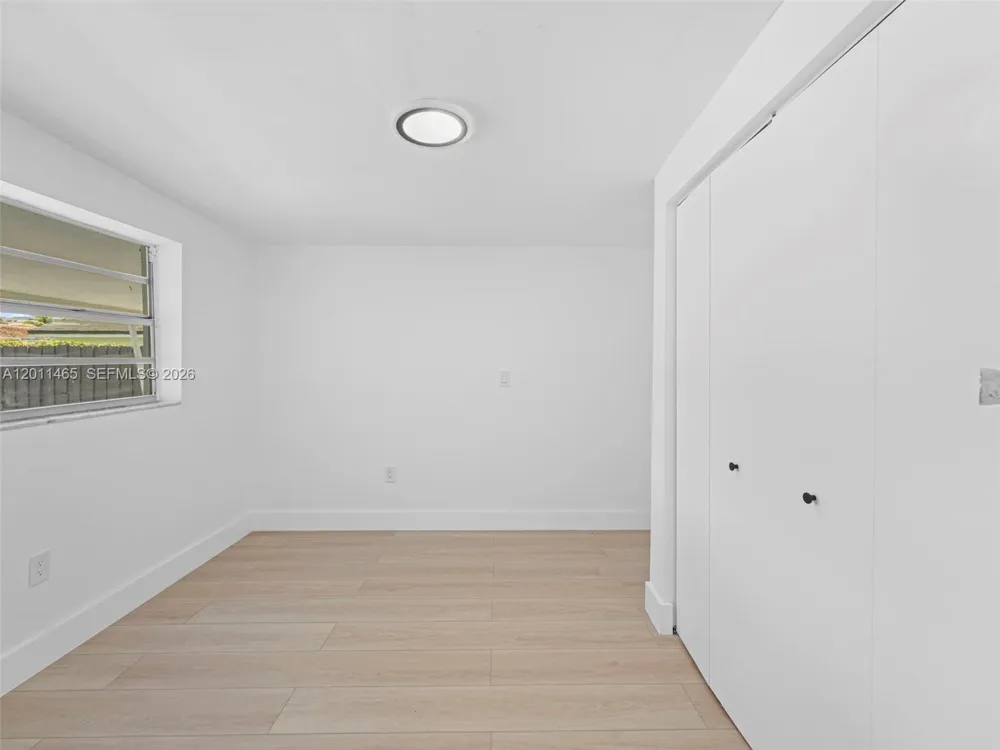 521 SW 64th Ct Miami, FL 33144