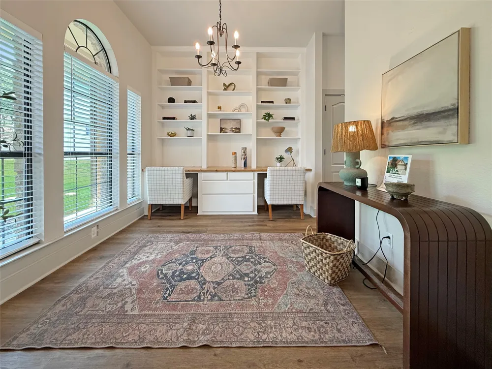 10102 Twin Lake Loop Dripping Springs, TX 78620
