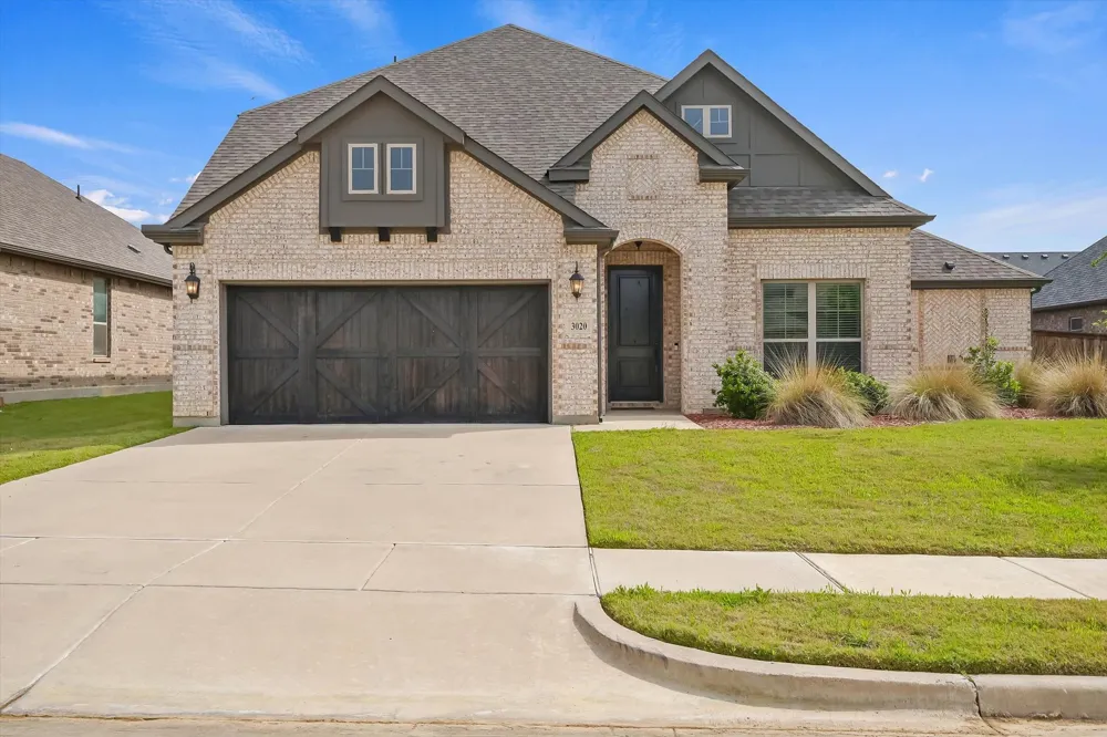 3020 Capital Hill Drive Burleson, TX 76028