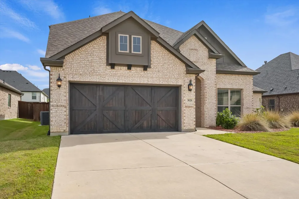 3020 Capital Hill Drive Burleson, TX 76028