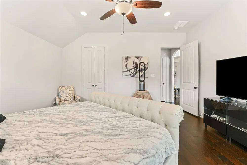 3020 Capital Hill Drive Burleson, TX 76028