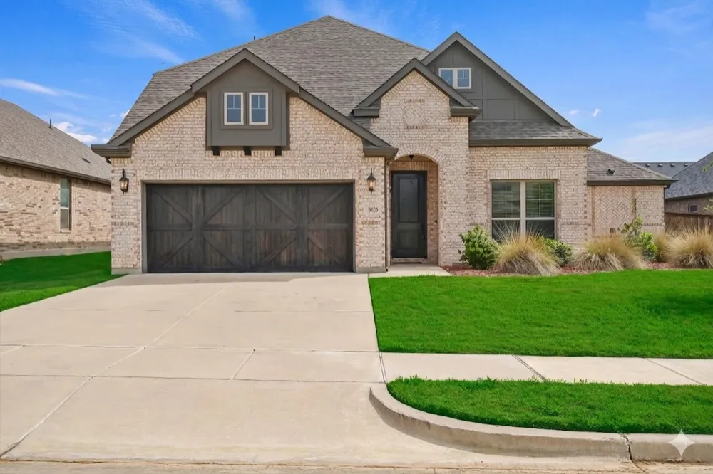 3020 Capital Hill Drive Burleson, TX 76028