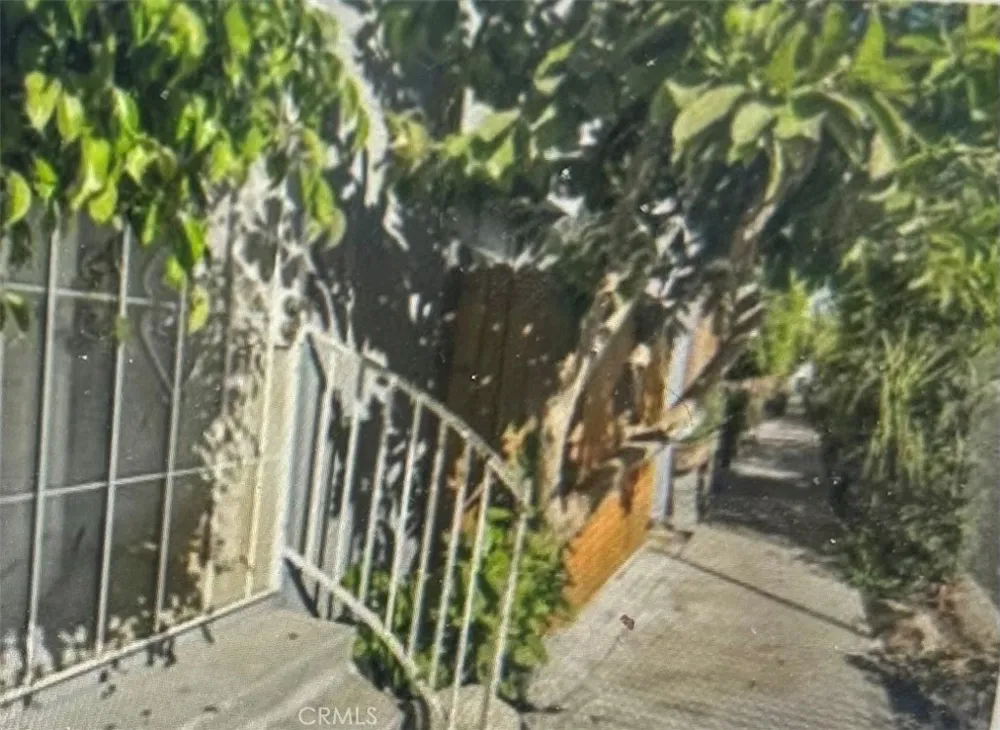 9332 Van Nuys Blvd #56 Panorama City, CA 91402